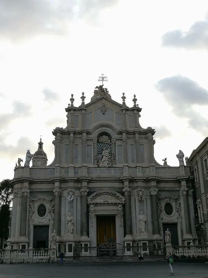 La Mansarda Di Ninni Catania 0*,